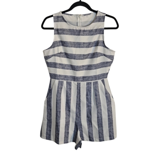 Striped Blue and White Summer Linen Blend Capetown Romper size Small EUC - Picture 1 of 6